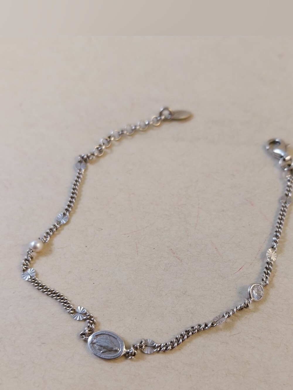 Vintage  Sterling Silver Religious Medallion Chain Bracelet - Silver